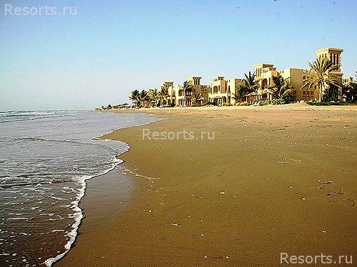 Al Hamra Fort Hotel & Beach Resort 4